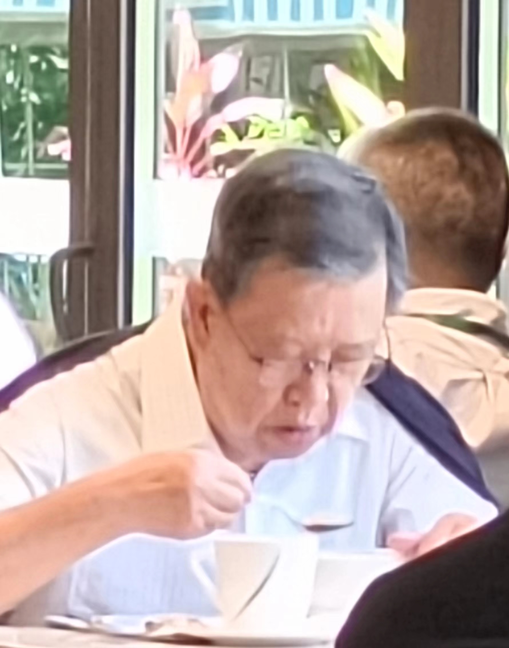 龙永图先生风采